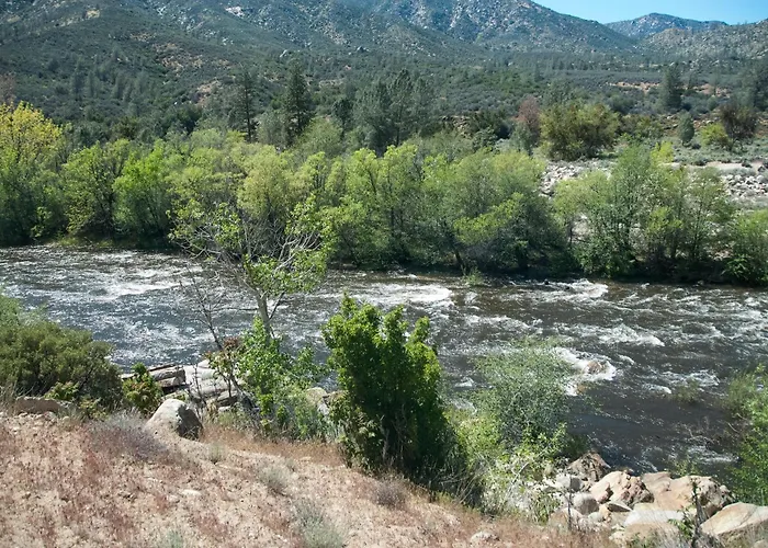 Corral Creek Lodge