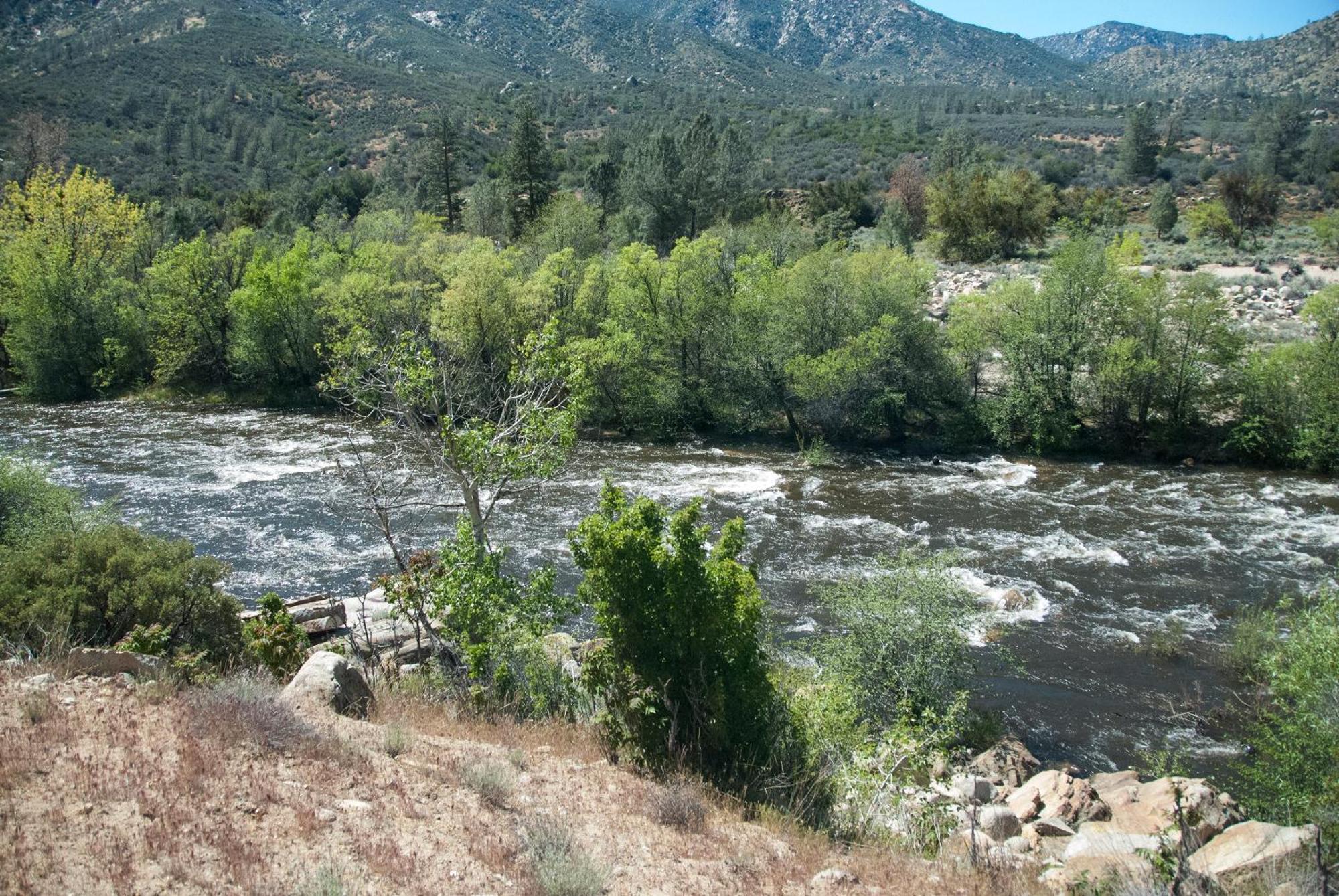 Corral Creek Lodge *